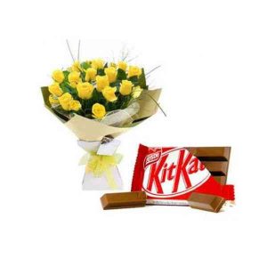 Yellow-Roses-With-Kitkat